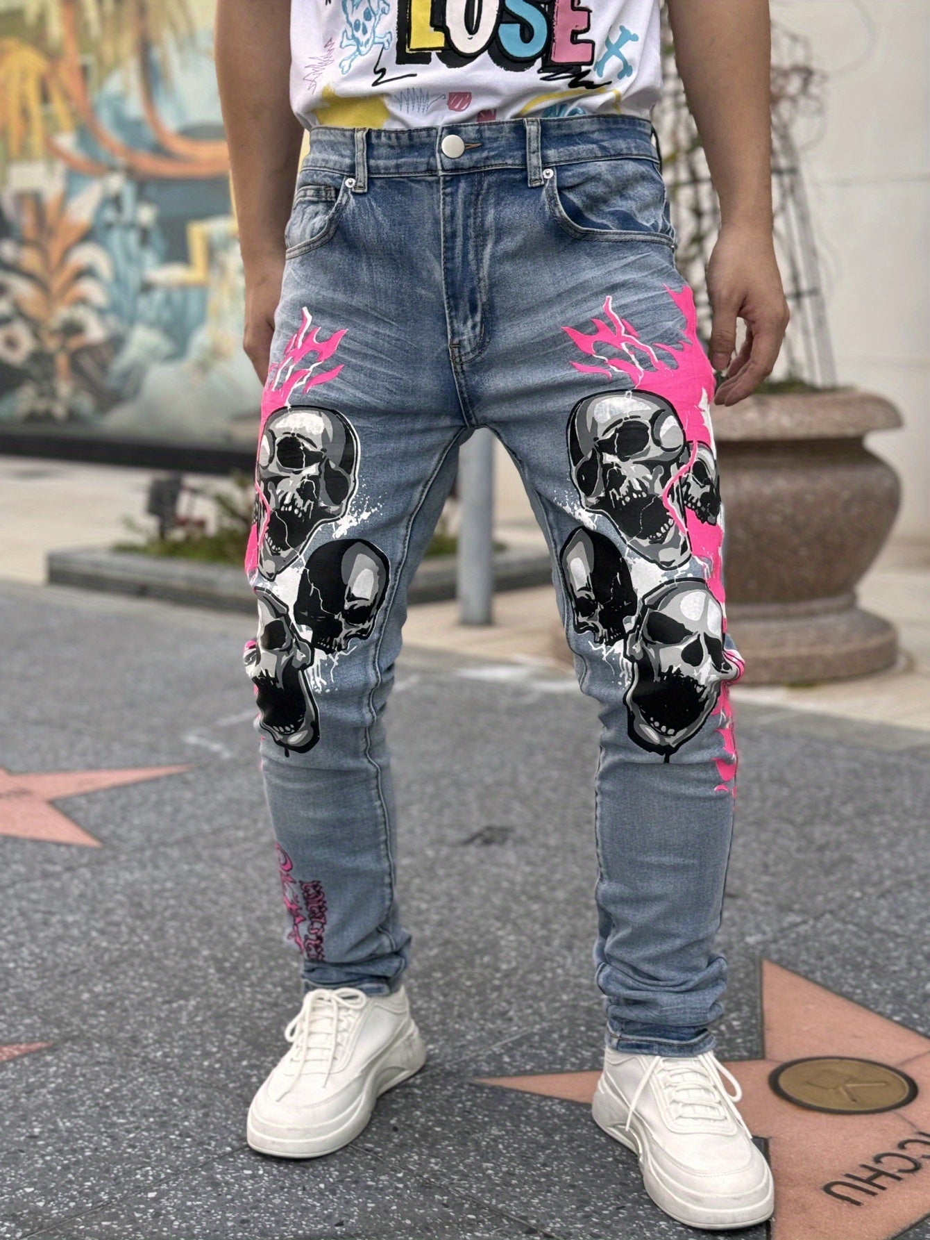 American Men'S Stretch Pants, Fashion Trend Street Style, Ripped Style, Full Skull Flame Print, Trend 3D Crease Wash, Suitable for All Young Men, Suitable for All Seasons