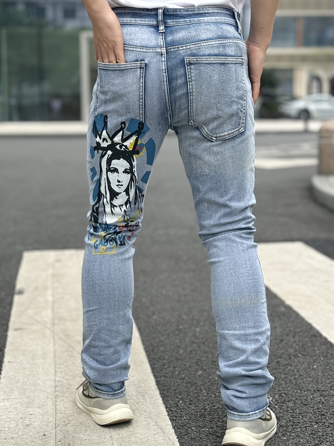 Men's Slim-Fit Stretch Jeans with Skull & Flame Print – Trendy 3D Ripped Denim, Street Style for All Seasons, Distressed Blue Jeans with Bold Black Skull Design, Comfortable Cotton Blend, Perfect for Young Men