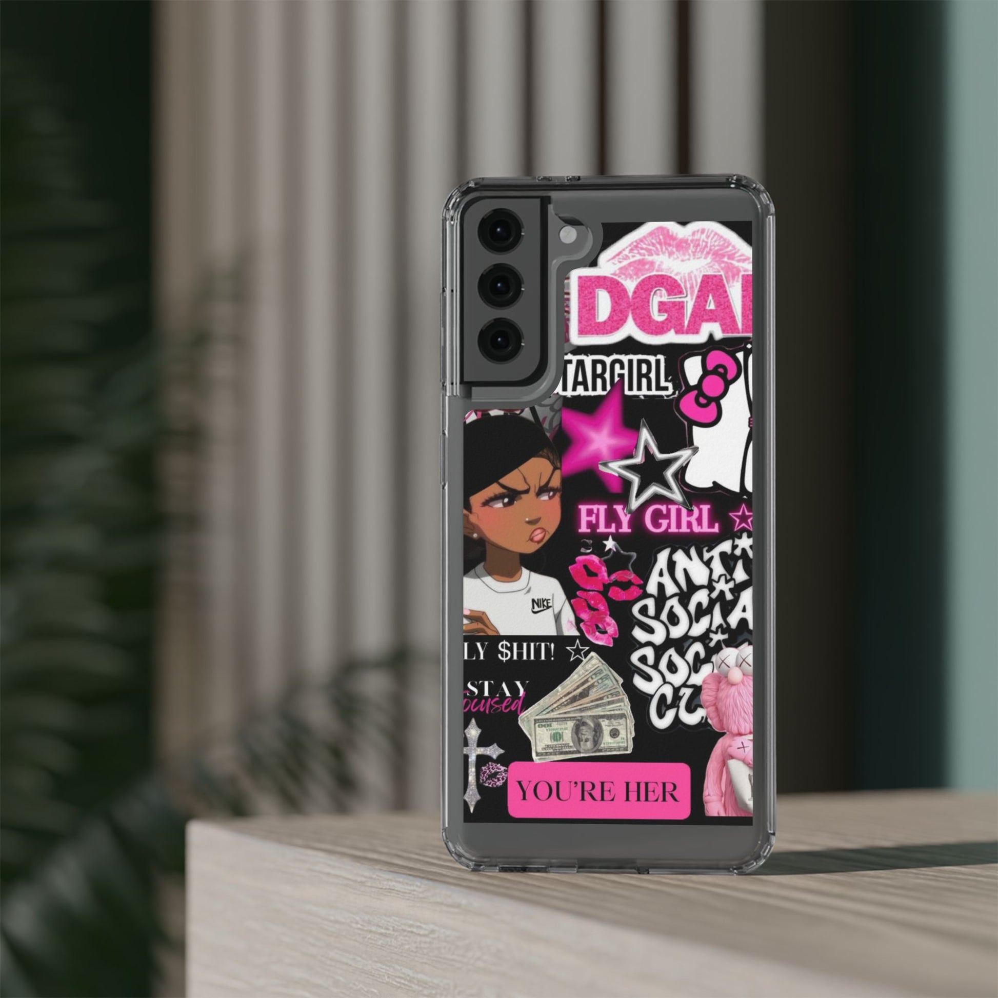 Trendy Clear Phone Case - Bold & Playful Design for Style Lovers