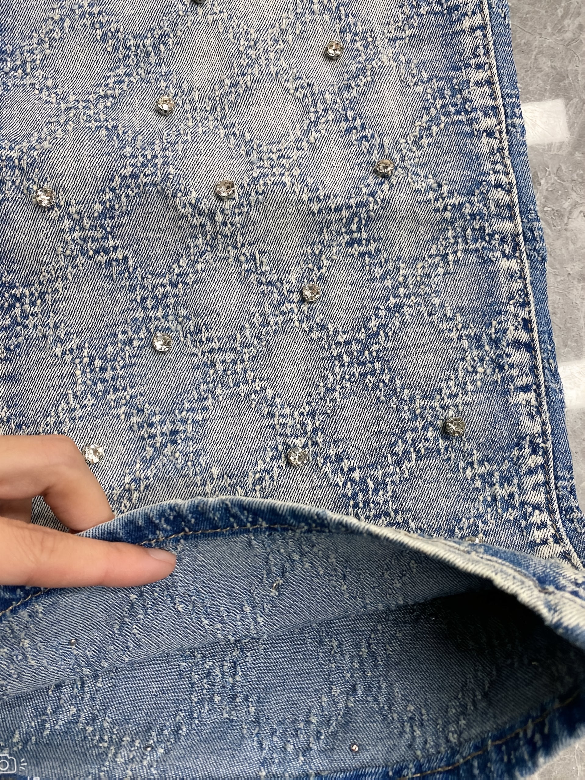 [Tie-Dye Street Style Jeans] Stretch Tie-Dye Jeans - Casual Street Style, Hip-Hop Skateboard Denim, Cotton Blend, Decorative Rivets, All-Season Wear
