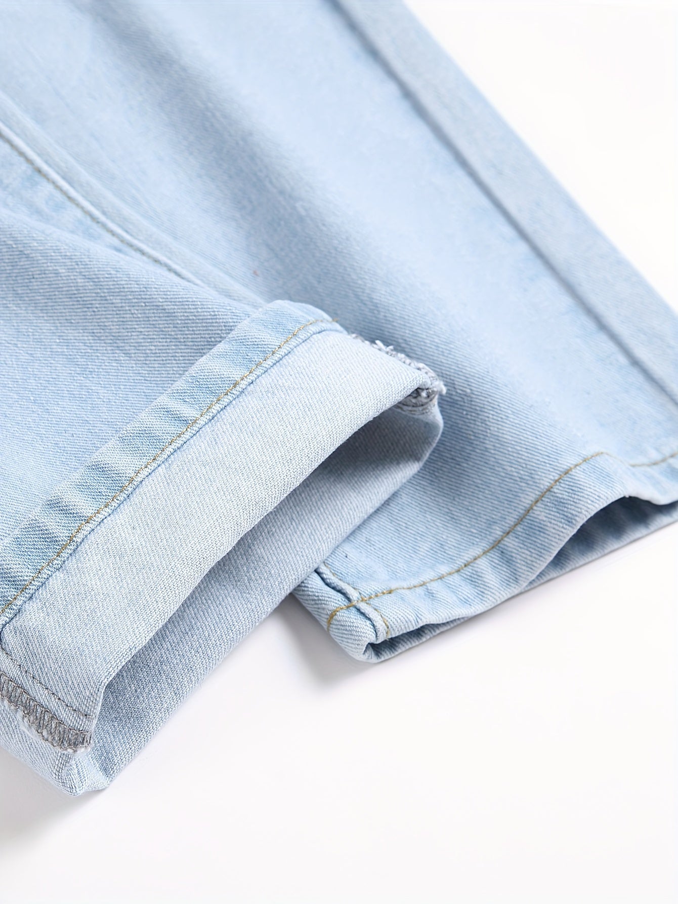 Men Distressed Straight Street Wear Letter&Heart Embroidered Ripped Jeans Casual Slim-fitting Menswear Clothing Denim Men's Pants